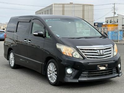 2012 Toyota Alphard