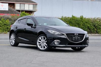 2014 Mazda Axela