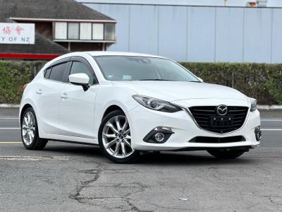 2015 Mazda Axela
